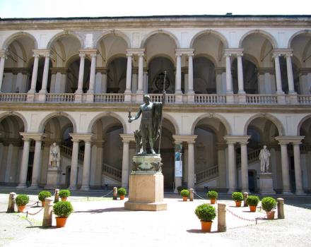 Alla scoperta della galleria nazionale d'arte antica e moderna di Milano
fonte blog.mytapin.com