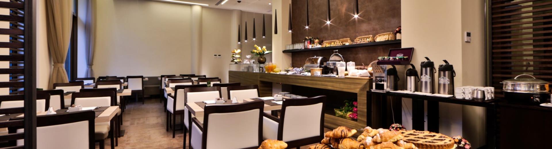 Breakfast Room Restaurant Hotel Astoria Milan